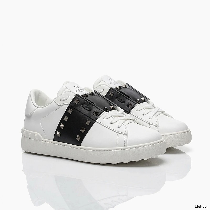 Valentino rivet trendy white shoes