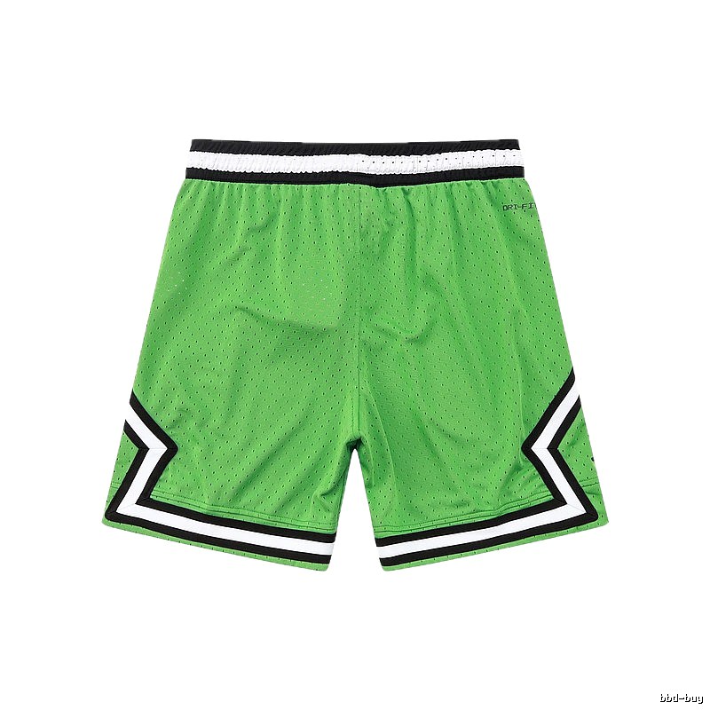 AJ basketball-style green shorts