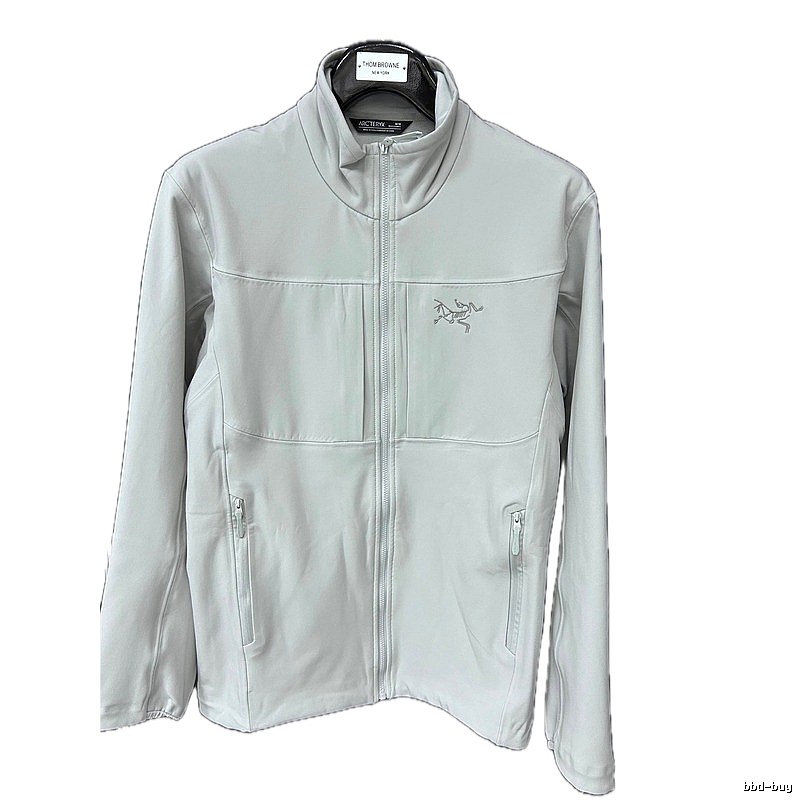 Arc’teryx lightweight light gray jacket