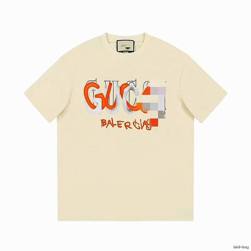 Balenciaga Co-branded Graffiti-style Beige Short-sleeve T-shirt