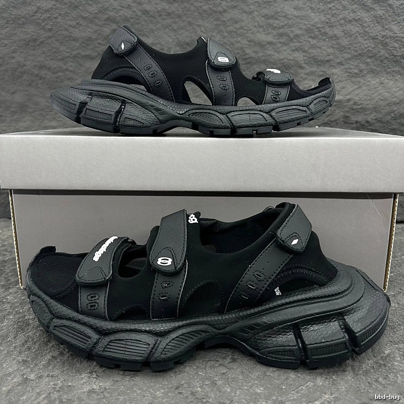 Balenciaga Sport Sandals with Black Strap Sandals for Casual Outfits