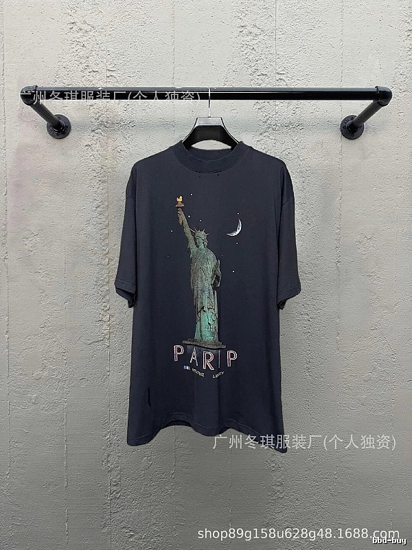 Balenciaga Statue of Liberty Style T-shirt