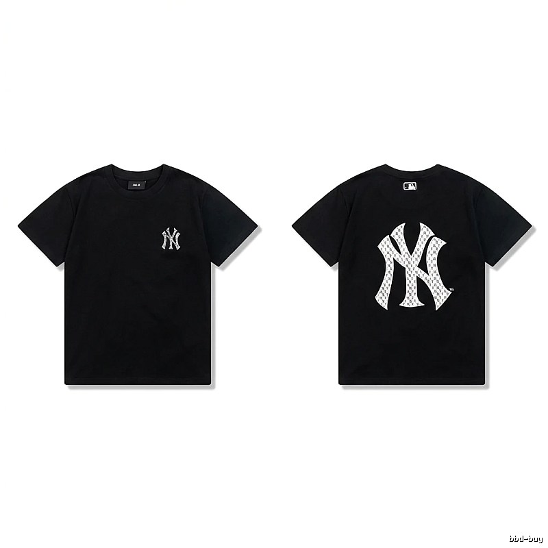 Classic black T-shirt of MLB