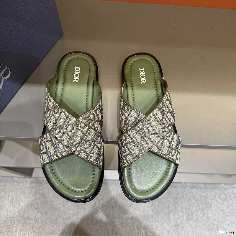 Dior Oblique Vintage-style Military Green Slides