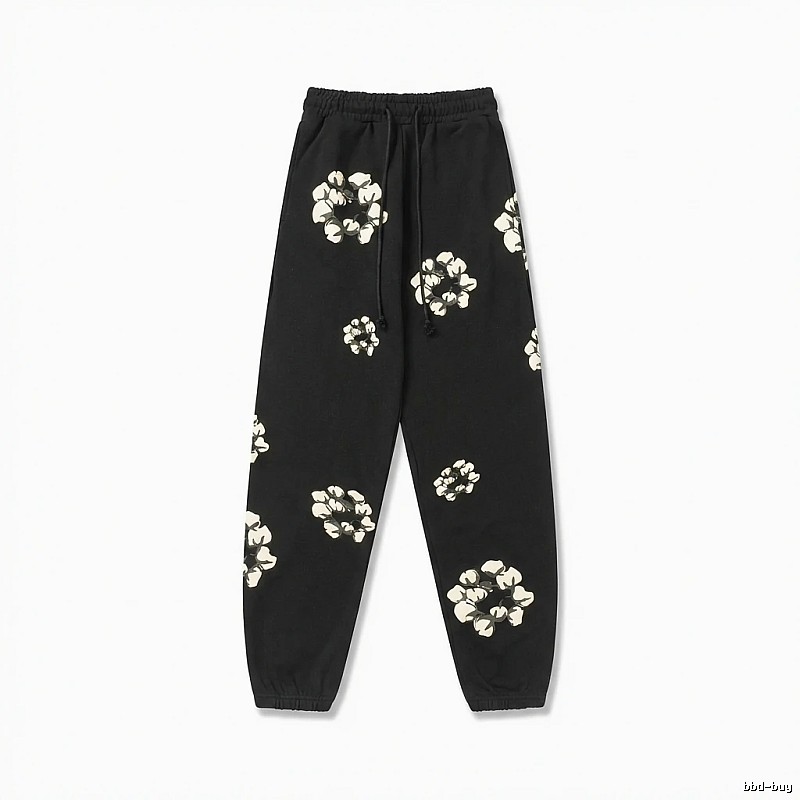 Flower-style black sweatpants of DENIM TEARS