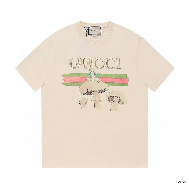 Gucci Peter Rabbit Vintage Style Off-white T-shirt