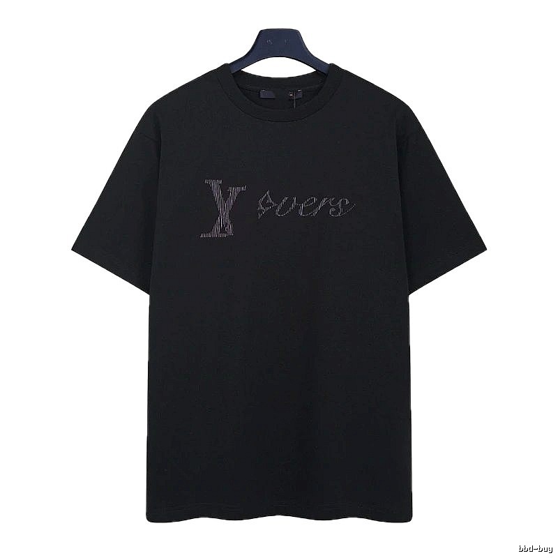 Louis Vuitton Trendy Black T-Shirt with Letter Embroidery