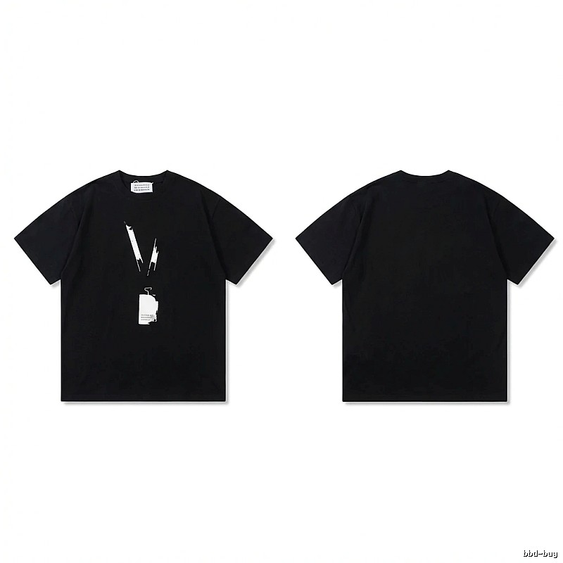 Maison Margiela minimalist black T-shirt