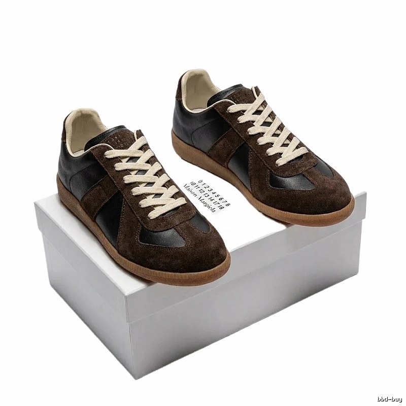 Maison Margiela retro brown shoes
