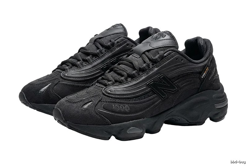 New Balance 1906 retro style black shoes