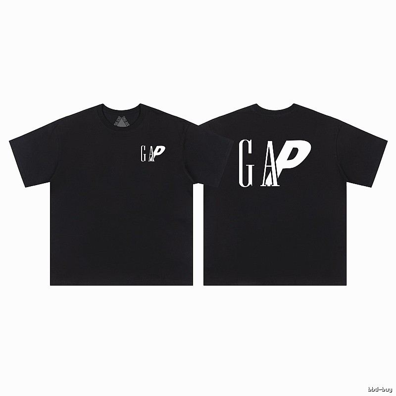 Palace x GAP Street Style Black T-Shirt