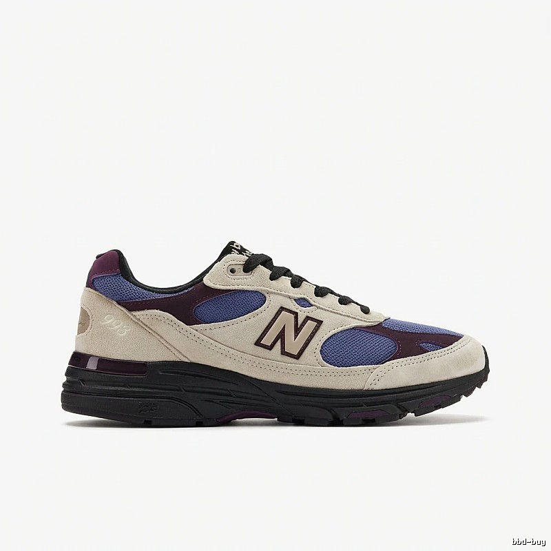 Retro-style blue-purple sports shoes of New Balance