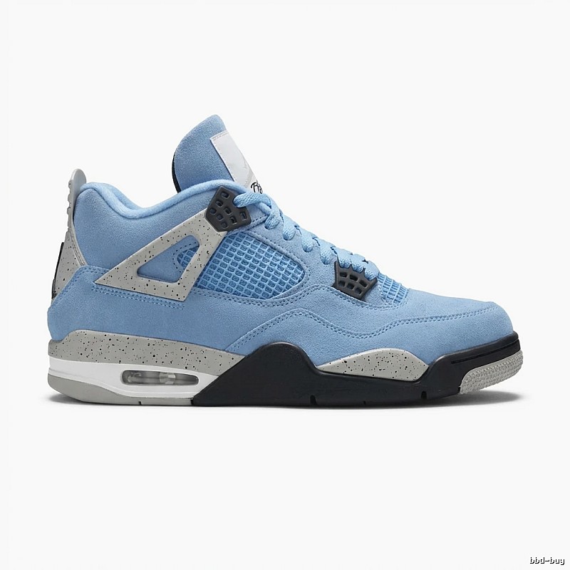 Trendy light blue shoes of Jordan 4